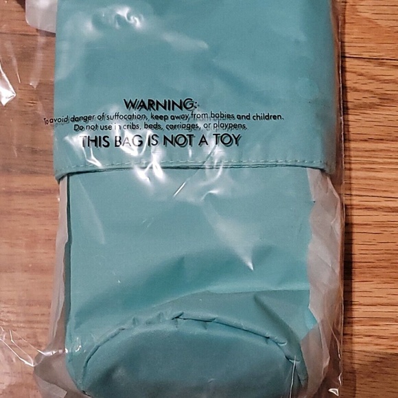 Thirty One Gifts Hide & Peek Pouch - Mermaid Treasure NWT - Picture 3 of 4